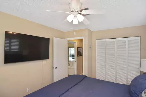 Bedroom - 429 Darling Dr, Venice, FL 34285 photo 7 of 10