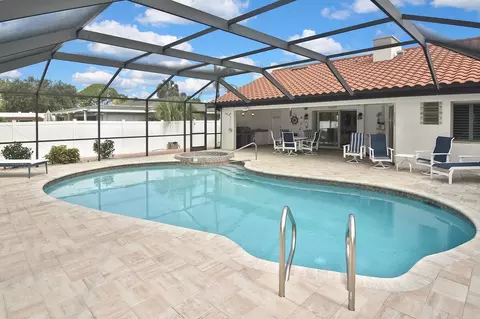 Exterior - 429 Darling Dr, Venice, FL 34285 photo 11 of 28