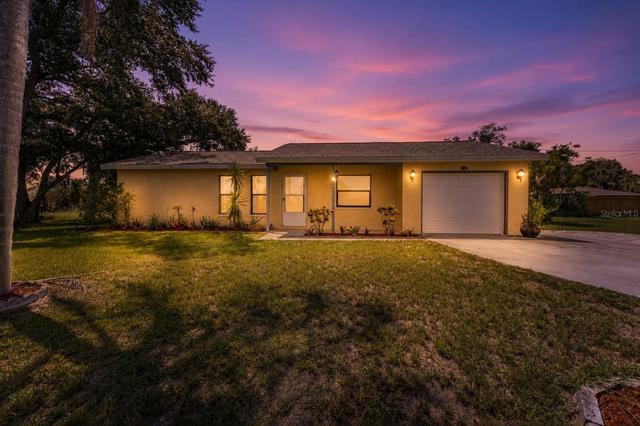 1390 Tripoli St, North Port, FL 34286