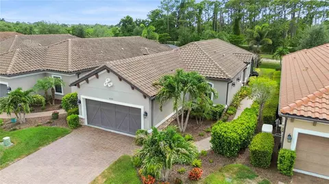 5749 Semolino St, Nokomis, FL 34275