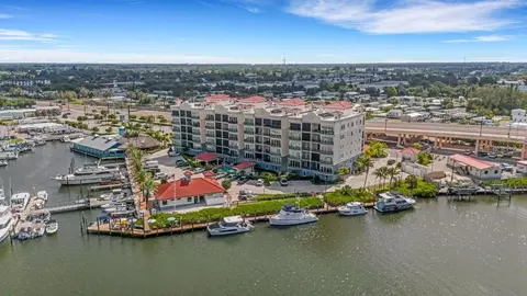 505 N Tamiami Trl #501, Venice, FL 34285