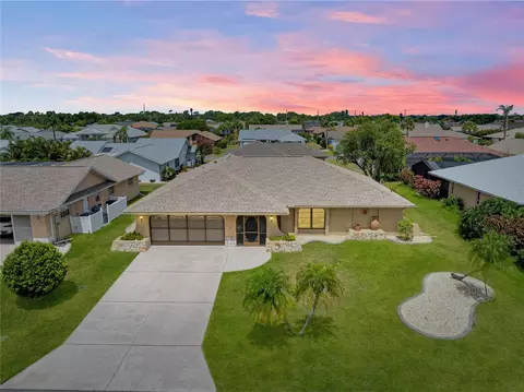 5852 Lincoln Rd, Venice, FL 34293