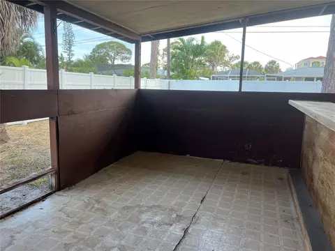 321 Alba St E, Venice, FL 34285 photo 27
