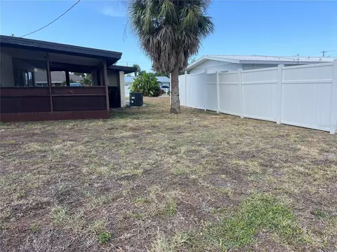 321 Alba St E, Venice, FL 34285 photo 35