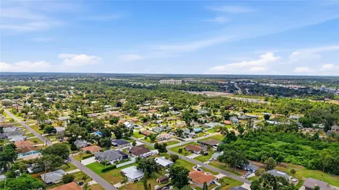 View/Area - 459 E Baffin Dr, Venice, FL 34293 photo 8 of 8