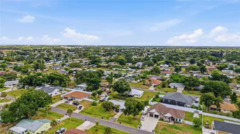 View/Area - 459 E Baffin Dr, Venice, FL 34293 photo 4 of 8