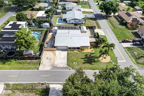 View/Area - 895 E Baffin Dr, Venice, FL 34293 photo 5 of 25