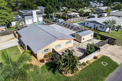 View/Area - 895 E Baffin Dr, Venice, FL 34293 photo 7 of 25