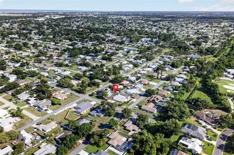 View/Area - 895 E Baffin Dr, Venice, FL 34293 photo 19 of 25