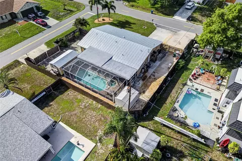 View/Area - 895 E Baffin Dr, Venice, FL 34293 photo 11 of 25