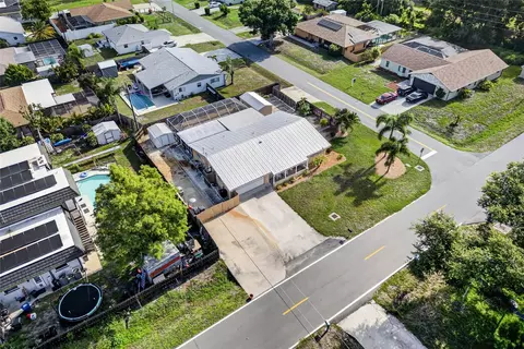 View/Area - 895 E Baffin Dr, Venice, FL 34293 photo 12 of 25