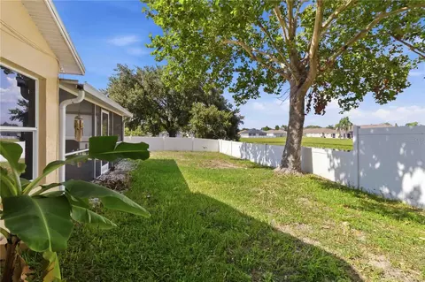 Exterior - 13437 Beechberry Dr, Riverview, FL 33579 photo 8 of 12