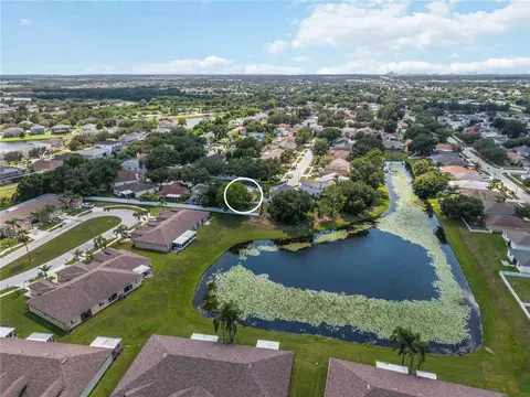 View/Area - 13437 Beechberry Dr, Riverview, FL 33579 photo 6 of 8