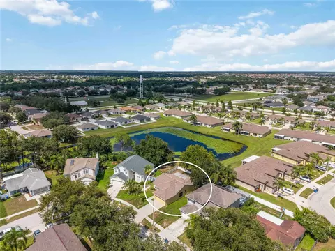View/Area - 13437 Beechberry Dr, Riverview, FL 33579 photo 2 of 8