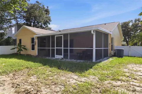 Exterior - 13437 Beechberry Dr, Riverview, FL 33579 photo 6 of 12