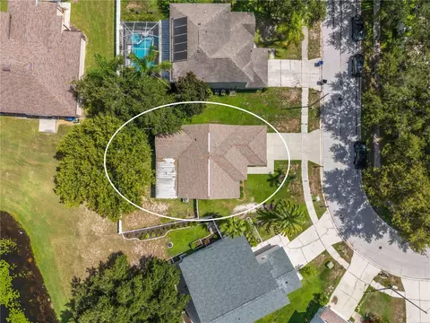 View/Area - 13437 Beechberry Dr, Riverview, FL 33579 photo 3 of 8
