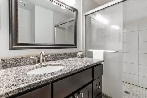 Bath - 13437 Beechberry Dr, Riverview, FL 33579 photo 1 of 3