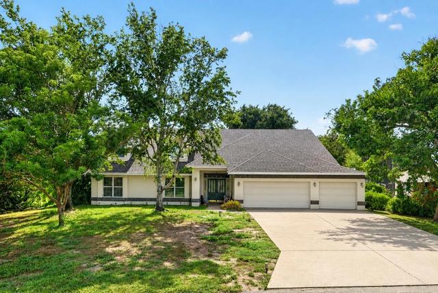 421 Willow Oak Ct, Fort Meade, FL 33841