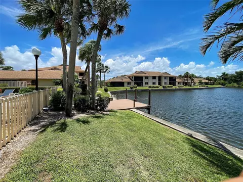 View/Area - 2004 Longpointe Cir #E2, Venice, FL 34293 photo 1 of 2