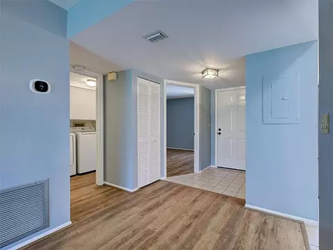 Entry Way - 2004 Longpointe Cir #E2, Venice, FL 34293 photo 3 of 3