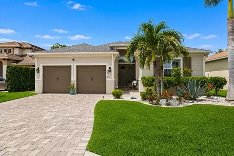 Exterior - 5418 56th Ct E, Bradenton, FL 34203 photo 3 of 11
