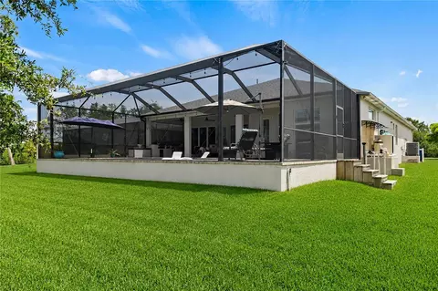 Exterior - 5418 56th Ct E, Bradenton, FL 34203 photo 6 of 11