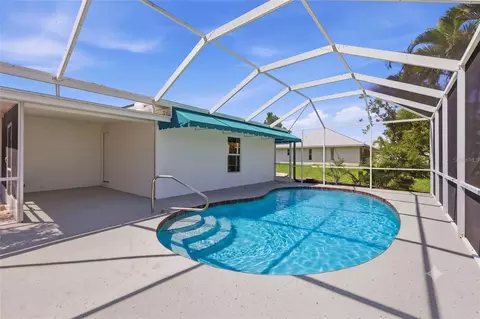 Exterior - 1317 Ringtail Rd, Venice, FL 34293 photo 3 of 8