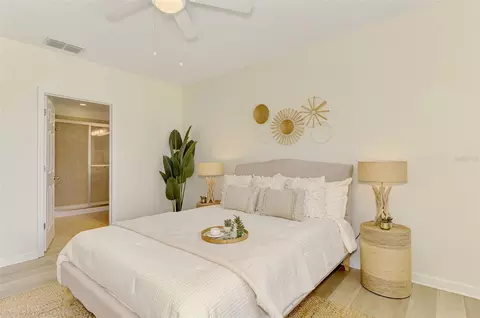 Bedroom - 8905 Excelsior Loop, Venice, FL 34293 photo 3 of 8