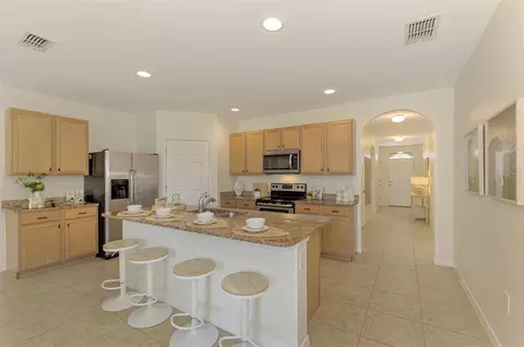 Kitchen - 8905 Excelsior Loop, Venice, FL 34293 photo 2 of 8