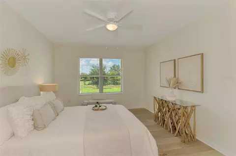 Bedroom - 8905 Excelsior Loop, Venice, FL 34293 photo 2 of 8