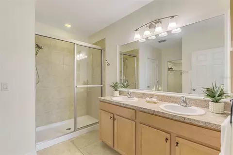 Bath - 8905 Excelsior Loop, Venice, FL 34293 photo 1 of 3