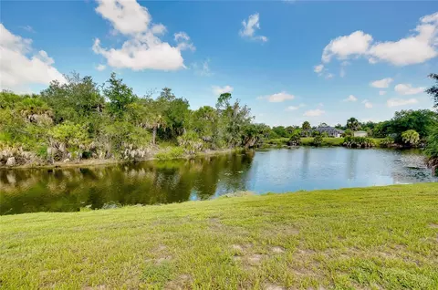 545 Pembroke Dr, Port Charlotte, FL 33954
