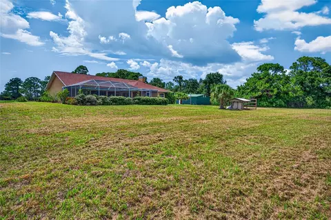 Exterior - 105 Jacaranda Blvd, Venice, FL 34292 photo 18 of 30