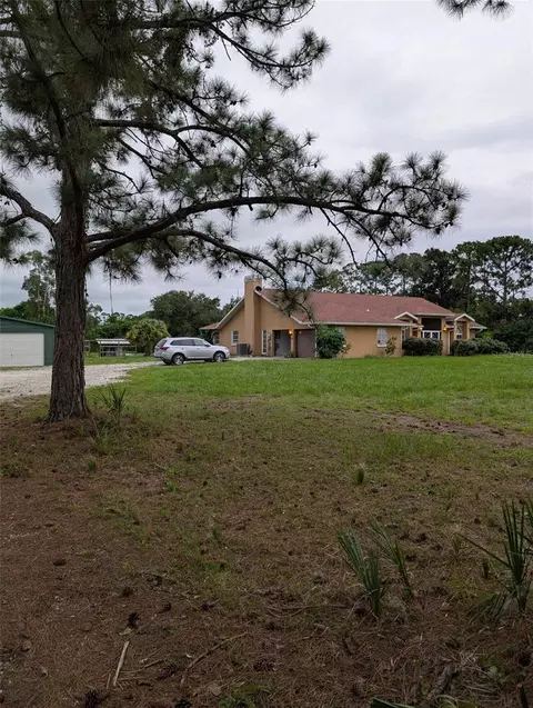 Exterior - 105 Jacaranda Blvd, Venice, FL 34292 photo 21 of 30
