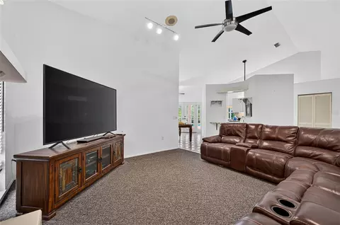 Living - 105 Jacaranda Blvd, Venice, FL 34292 photo 10 of 11