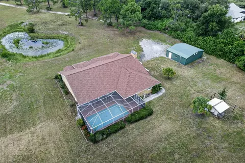 View/Area - 105 Jacaranda Blvd, Venice, FL 34292 photo 1 of 15