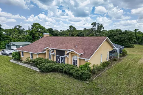 Exterior - 105 Jacaranda Blvd, Venice, FL 34292 photo 13 of 30