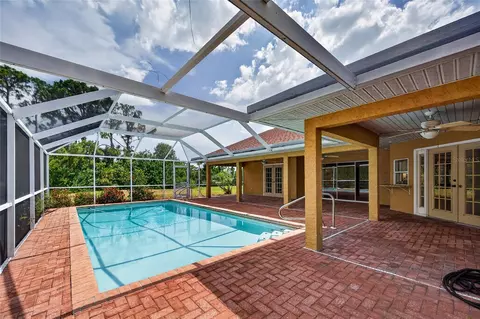 Exterior - 105 Jacaranda Blvd, Venice, FL 34292 photo 8 of 30