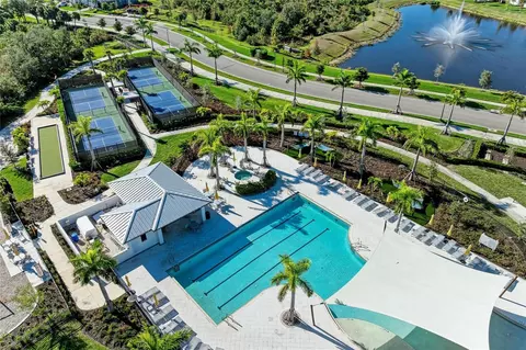 View/Area - 12574 Somatic Ct, Venice, FL 34293 photo 3 of 10