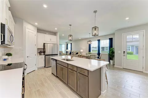 Kitchen - 12574 Somatic Ct, Venice, FL 34293 photo 4 of 5