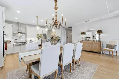 Dining - 18580 Midsummer Pl, Venice, FL 34293 photo 1 of 2