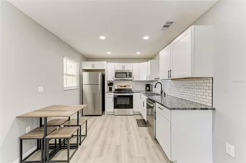 Kitchen - 460 E Base Ave #129, Venice, FL 34285 photo 1 of 4