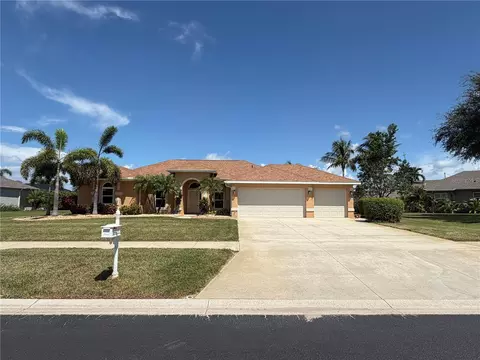 203 Lake Victoria Ct, Englewood, FL 34223