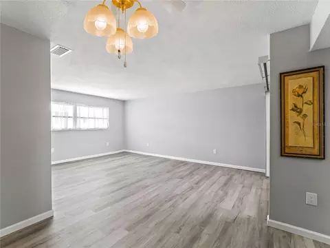 Living - 460 Base Ave E #128, Venice, FL 34285 photo 4 of 4