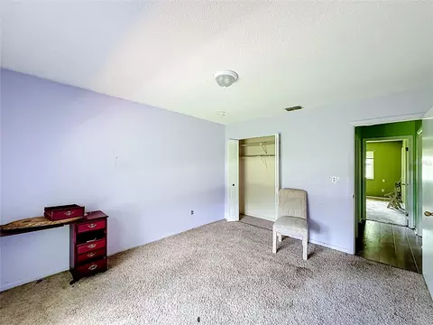Bedroom - 9320 SE Maricamp Rd, Ocala, FL 34472 photo 5 of 8