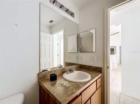 Bath - 215 Oak Cir, Ocala, FL 34472 photo 2 of 3