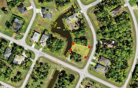151 Apollo Dr, Rotonda West, FL 33947
