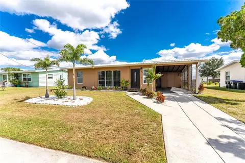 4568 Grobe St, North Port, FL 34287