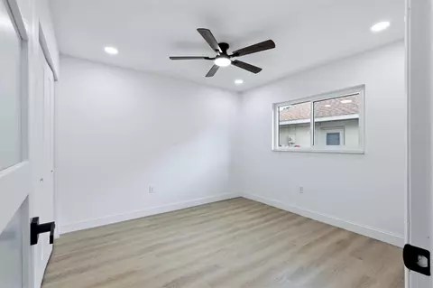 Bedroom - 6909 9th Ct E, Sarasota, FL 34243 photo 1 of 3