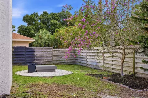 Exterior - 6909 9th Ct E, Sarasota, FL 34243 photo 9 of 11
